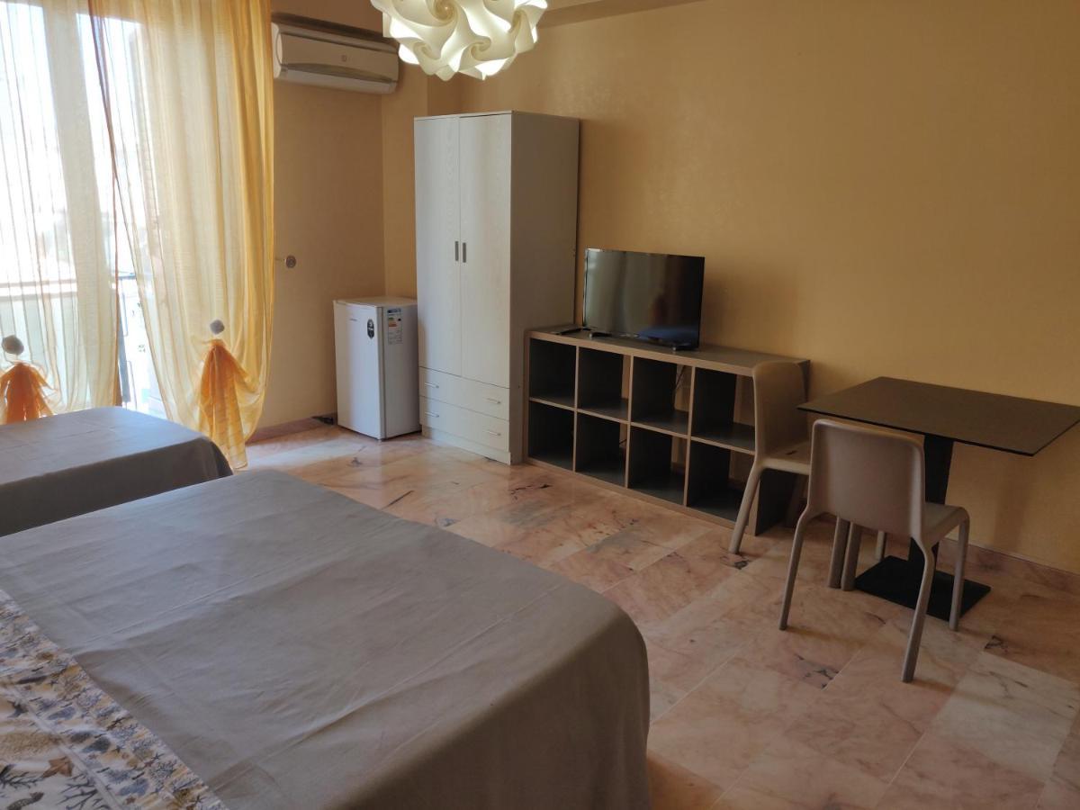 سانتو ستيفانو دي كاماسترا Bed & Breakfast Casa Vittoria المظهر الخارجي الصورة